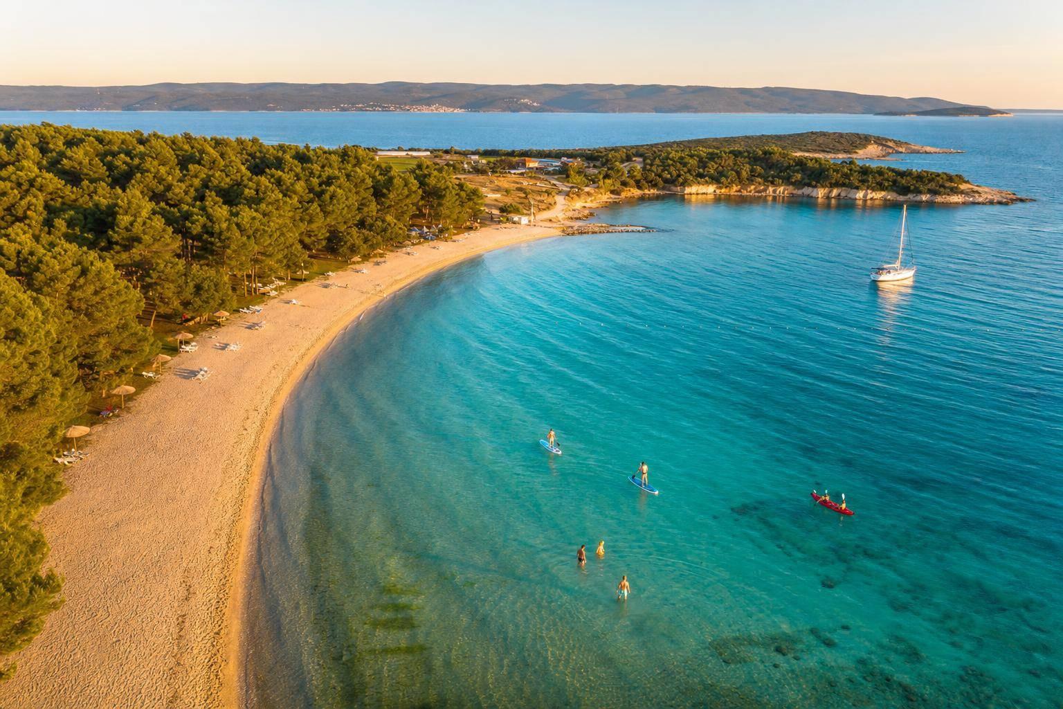 Medulin – plaże, atrakcje i wakacyjna baza na południu Istrii